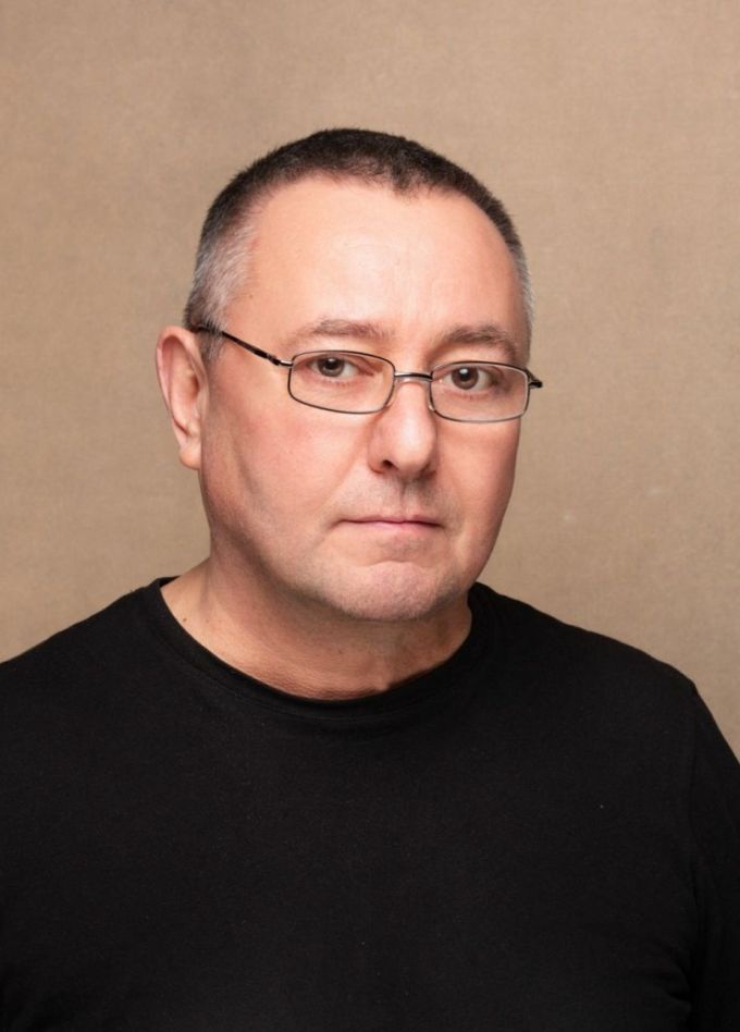 Андрей Фаарт. О ней, Пушкино