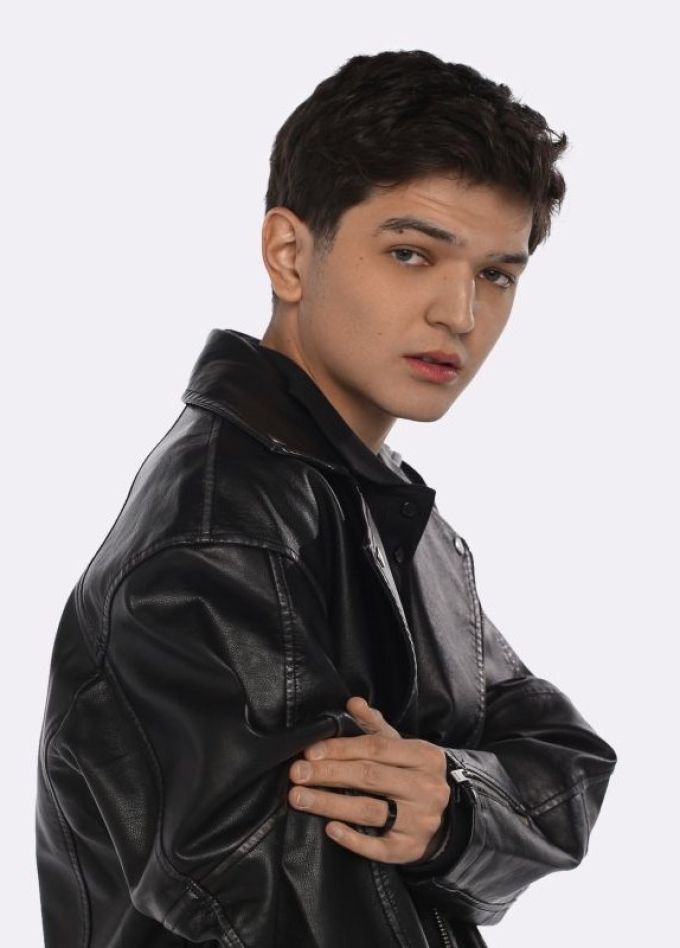 Akmal’, Дубна