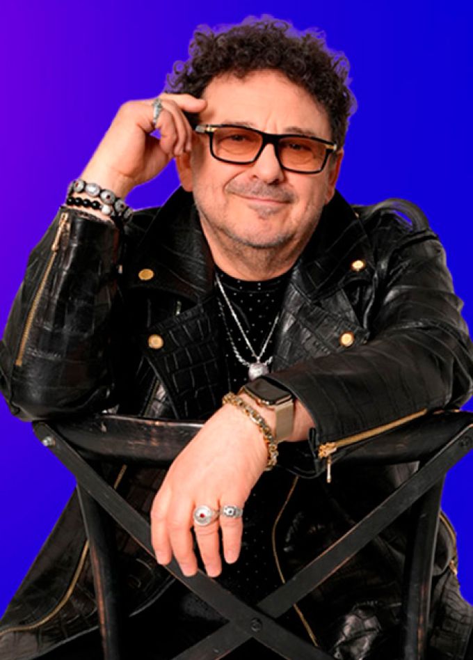 Игорь Саруханов