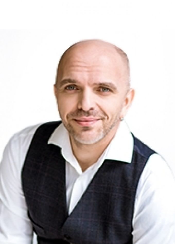 Александр Шоуа