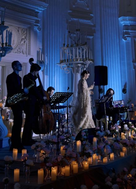 Джаз во дворце: Магия музыки в сиянии тысячи свечей