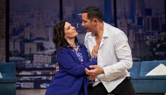 Спектакль «Обними меня», Домодедово