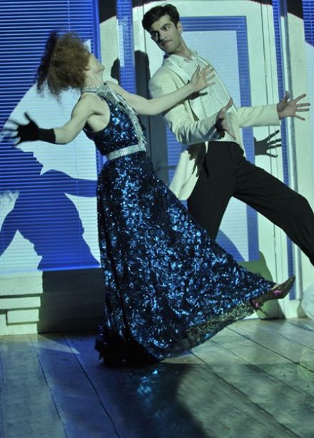 Мамаша Кураж