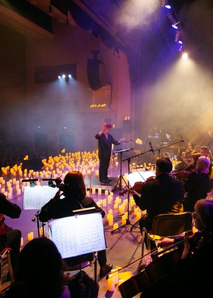 Концерт «Музыка киношедевров в сиянии тысячи свечей», Коломна