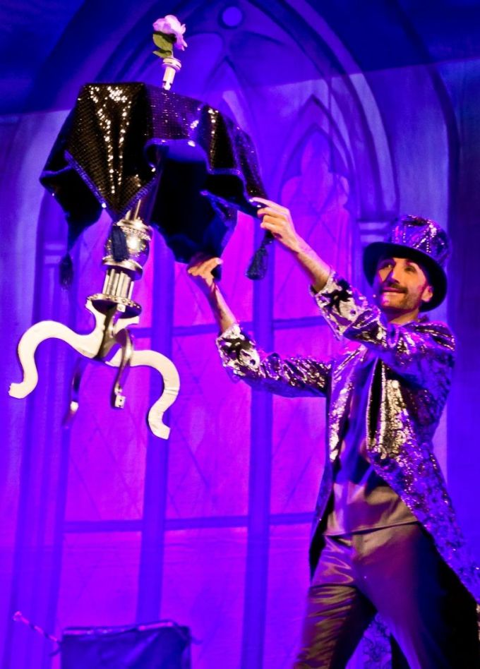 Шоу «Чудесарий», Королев