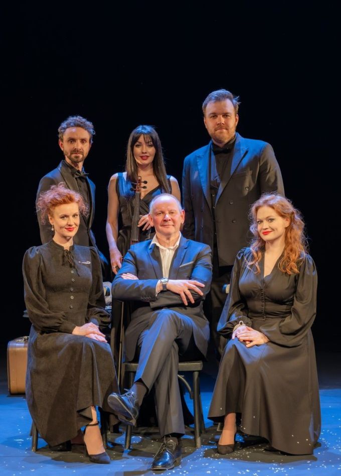 Спектакль «Женщины», Обухово