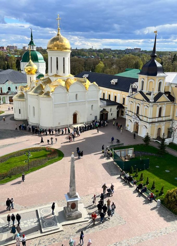 Обзорная экскурсия по Свято-Троицкой Сергиевой Лавре