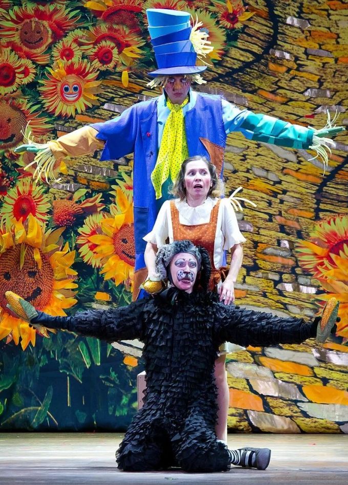 Спектакль «Волшебник Изумрудного города», Московский