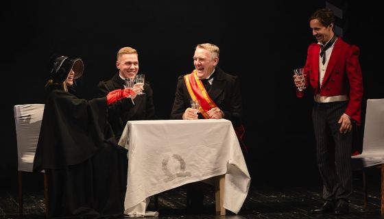 Спектакль «Мёртвые души», Жуковский