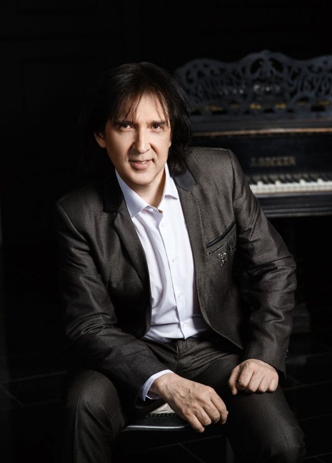 Кай Метов, Коломна